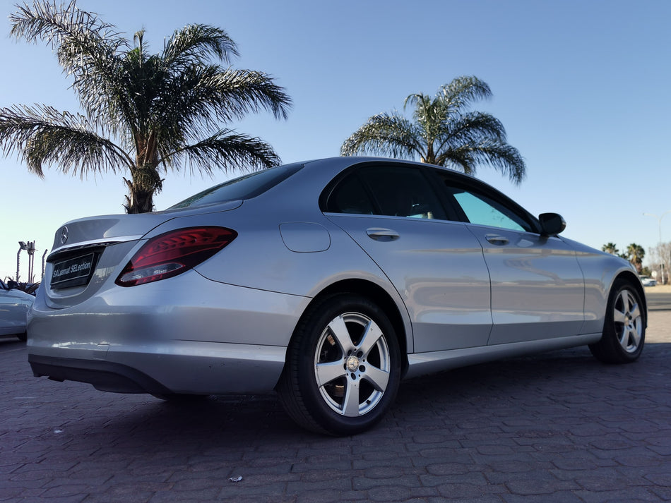 2014 Mercedes-Benz C180