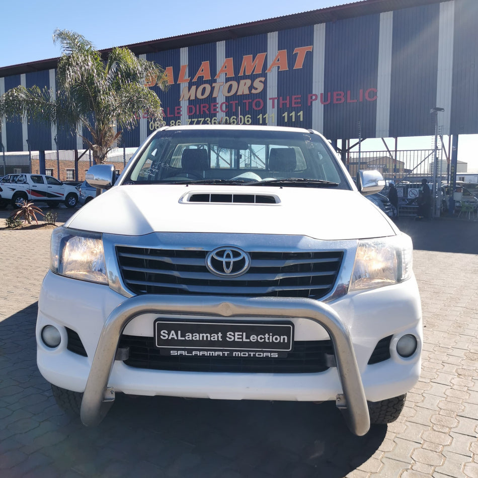 2015 Toyota Hilux 3.0 d4d 4x4 Legend 45