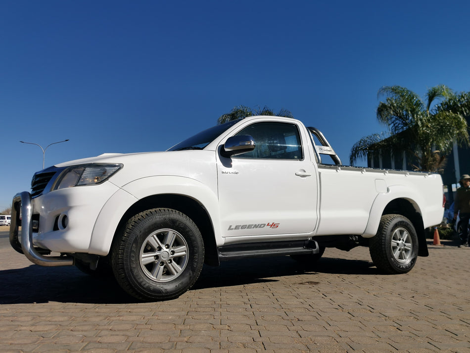 2015 Toyota Hilux 3.0 d4d 4x4 Legend 45