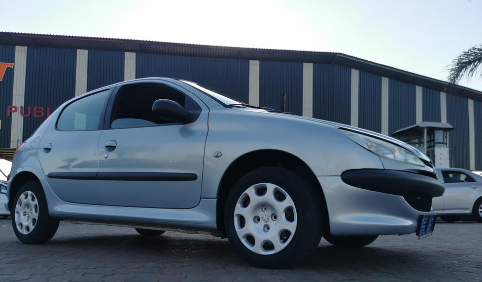 2005 Peugeot 206