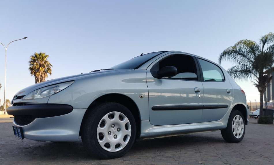 2005 Peugeot 206