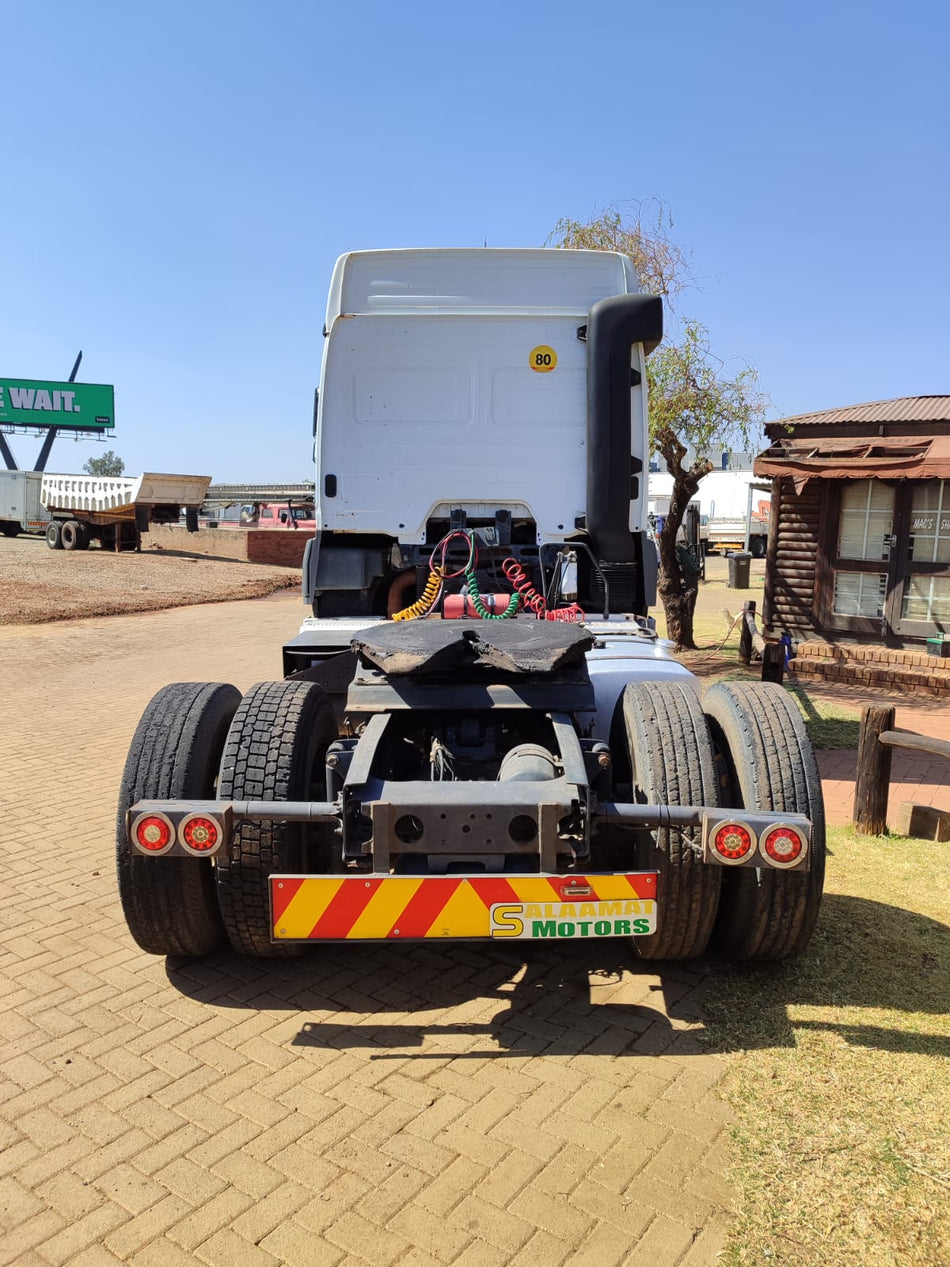 2010 Mercedes Benz Axor