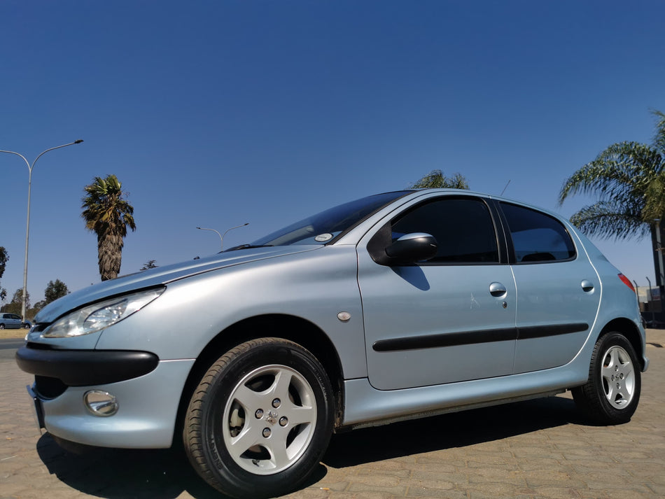 2005 Peugeot 206