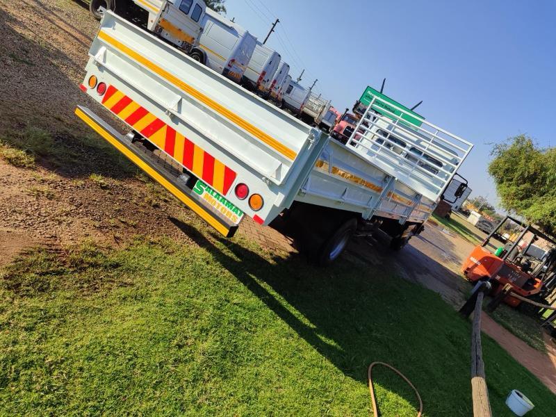 2002 Mercedes-Benz Atego 1017 dropside