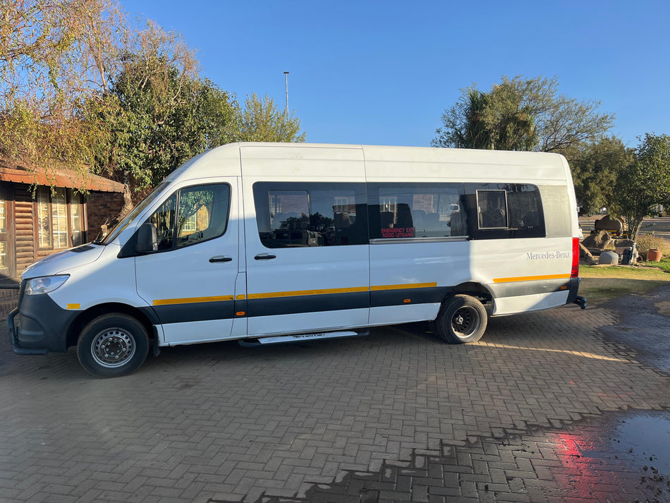 2019 Mercedes-Benz Sprinter 516 CDI 23 seater