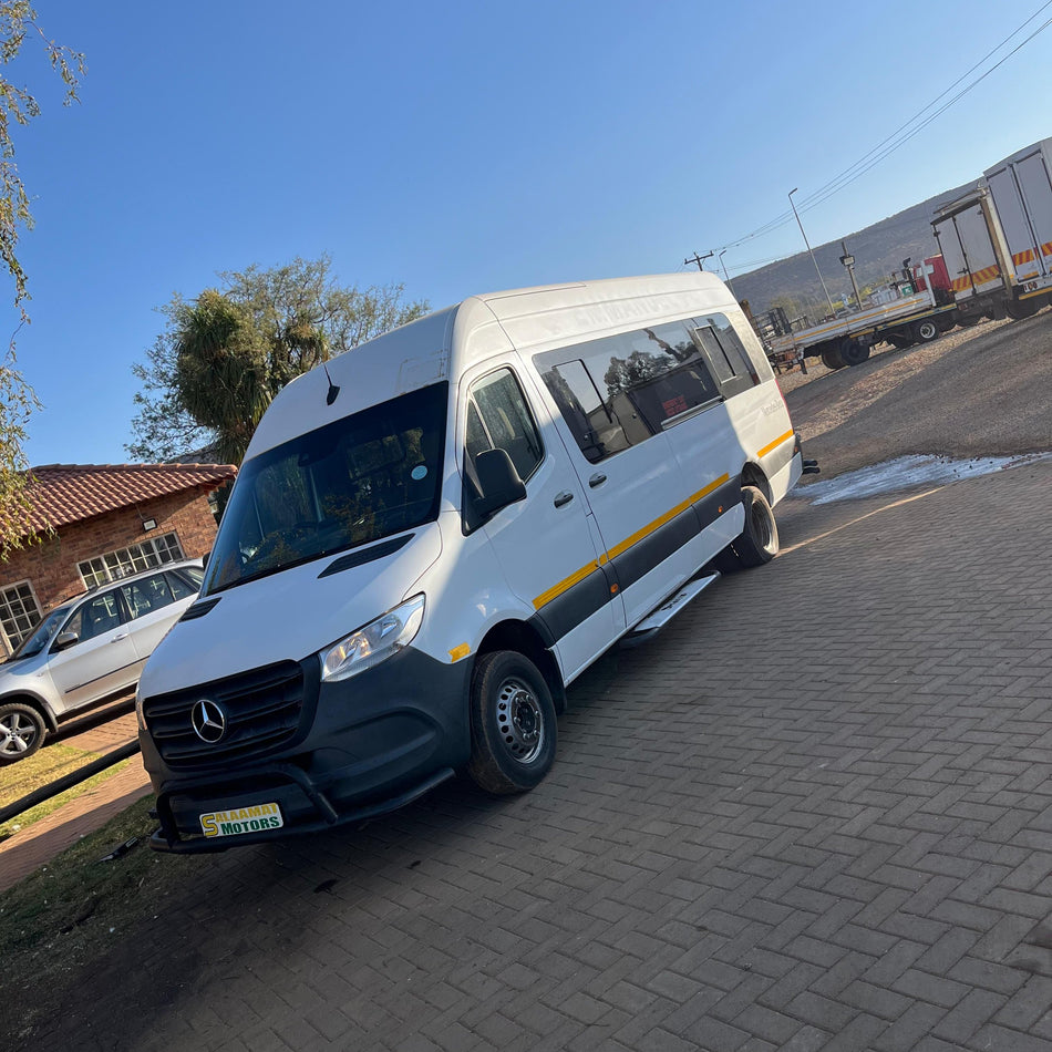 2019 Mercedes-Benz Sprinter 516 CDI 23 seater