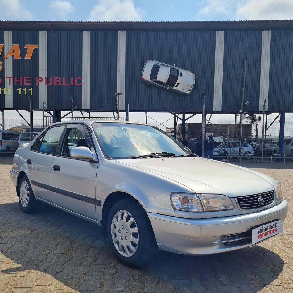 2000 Toyota Corolla 160i gle