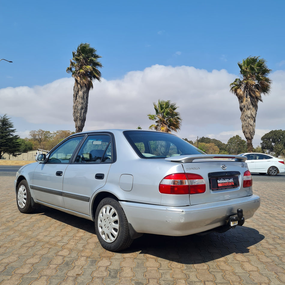 2000 Toyota Corolla 160i gle