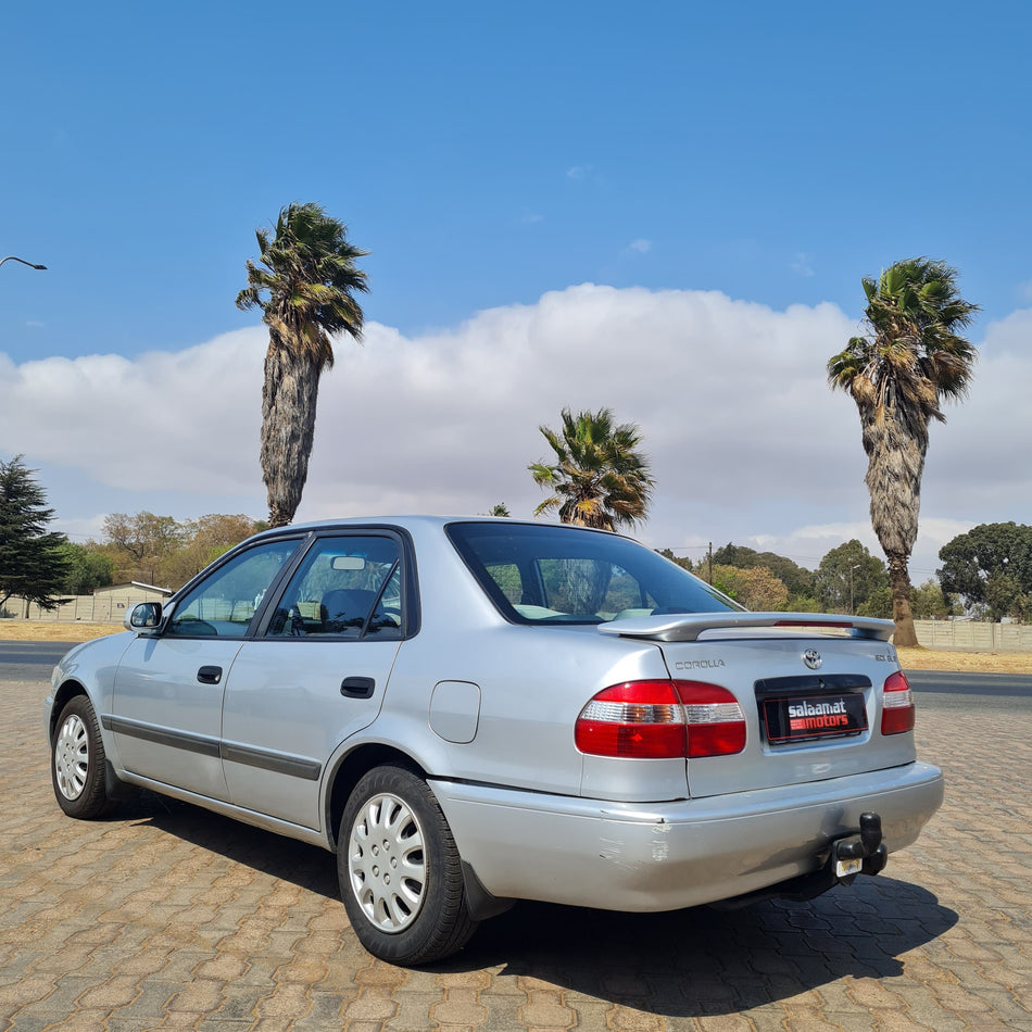 2000 Toyota Corolla 160i gle