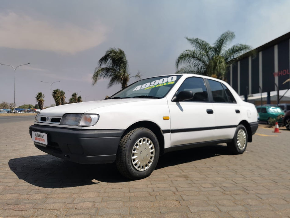 1995 Nissan Sentra