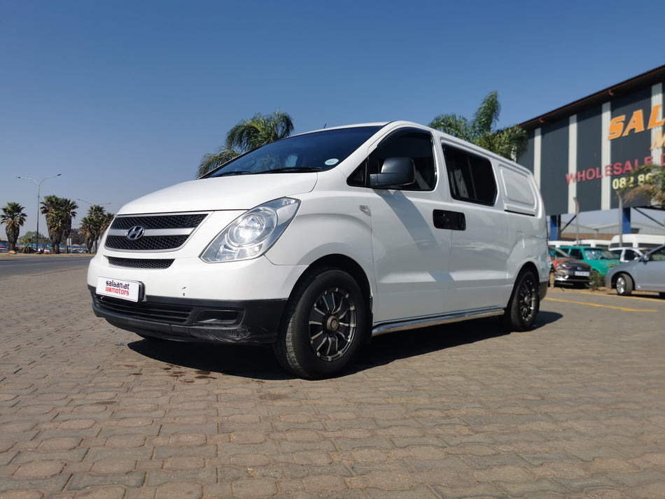 2011 Hyundai H1 diesel p/v manual