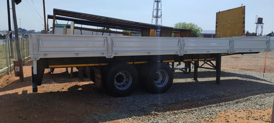 1981 POOLE DROPSIDE TRAILER