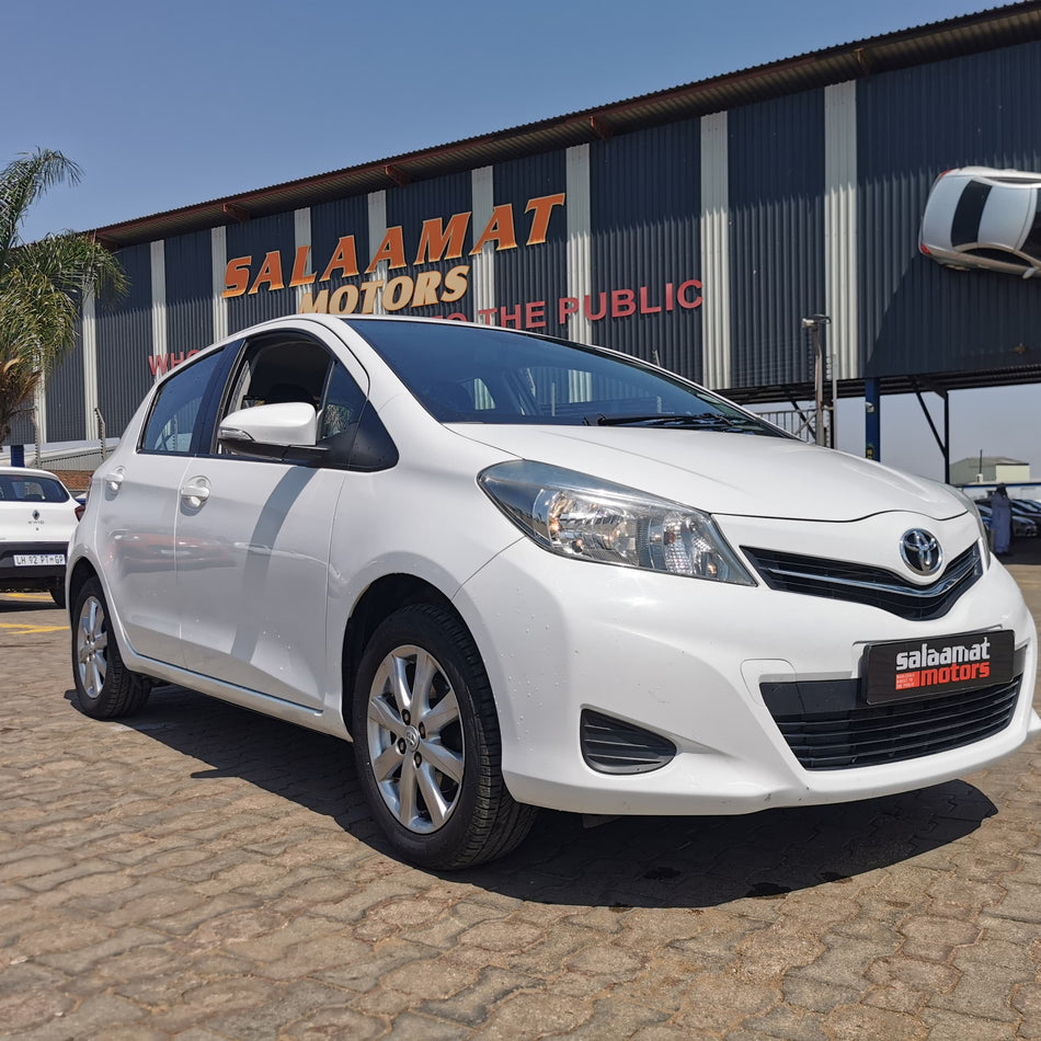 2013 Toyota Yaris low kms