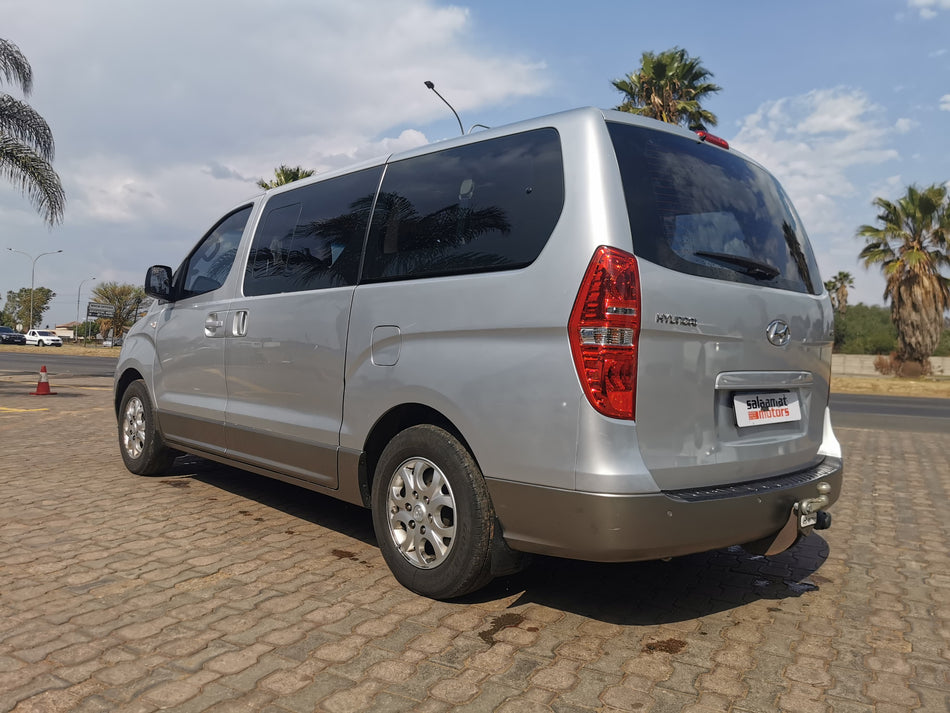 2009 Hyundai H1 2.4