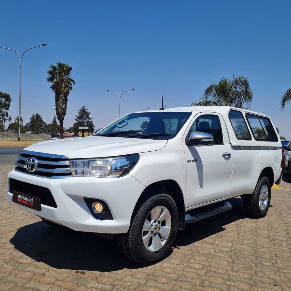 2017 Toyota Hilux 2.8 gd6 4x4