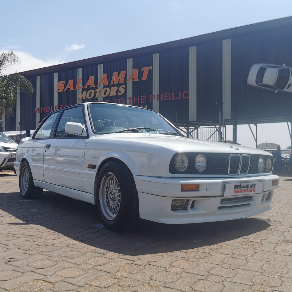 1989 BMW 325is shadowline