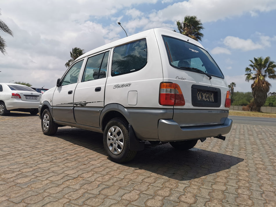 Toyota Condor 7 Seater