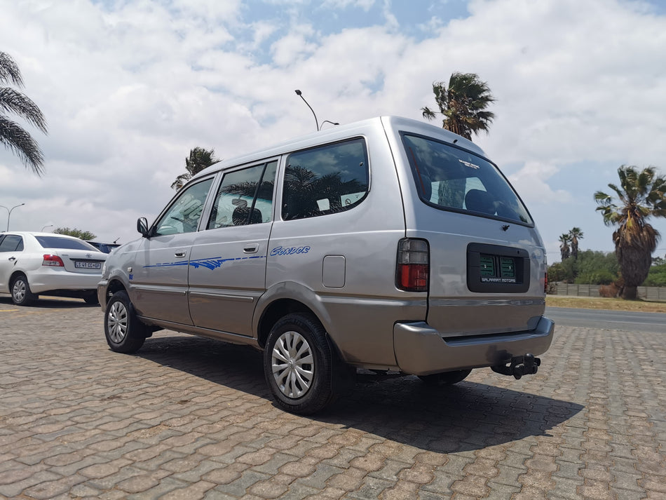 Toyota Condor 7 Seater