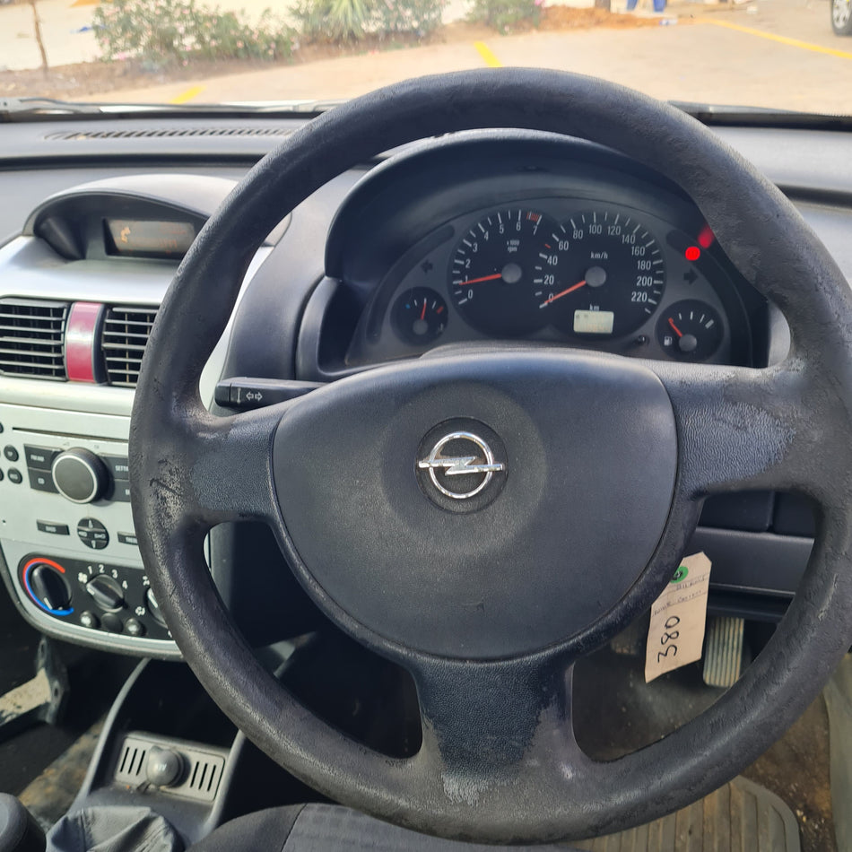 2005 Opel Corsa Bakkie 1.8