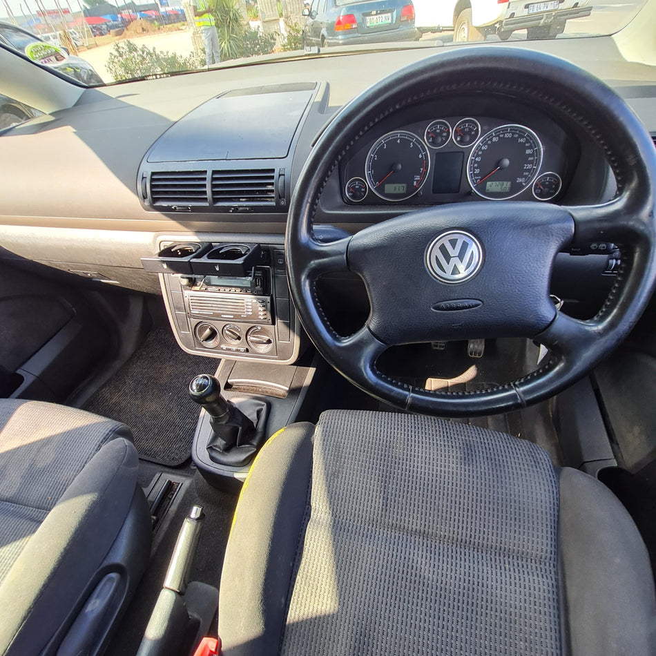 2005 Volkswagen Sharan 1.8T 7 seater