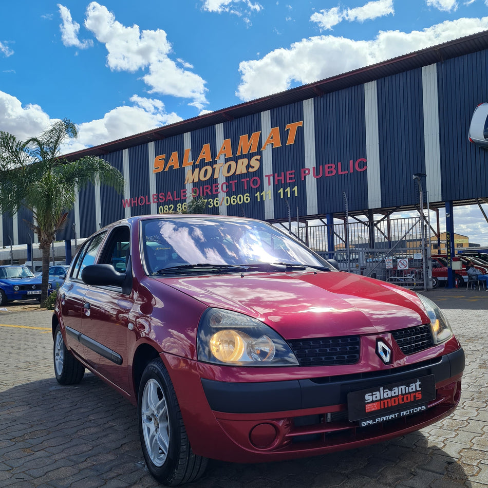 2003 Renault Clio