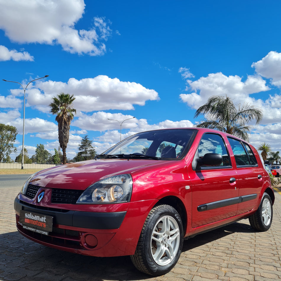 2003 Renault Clio