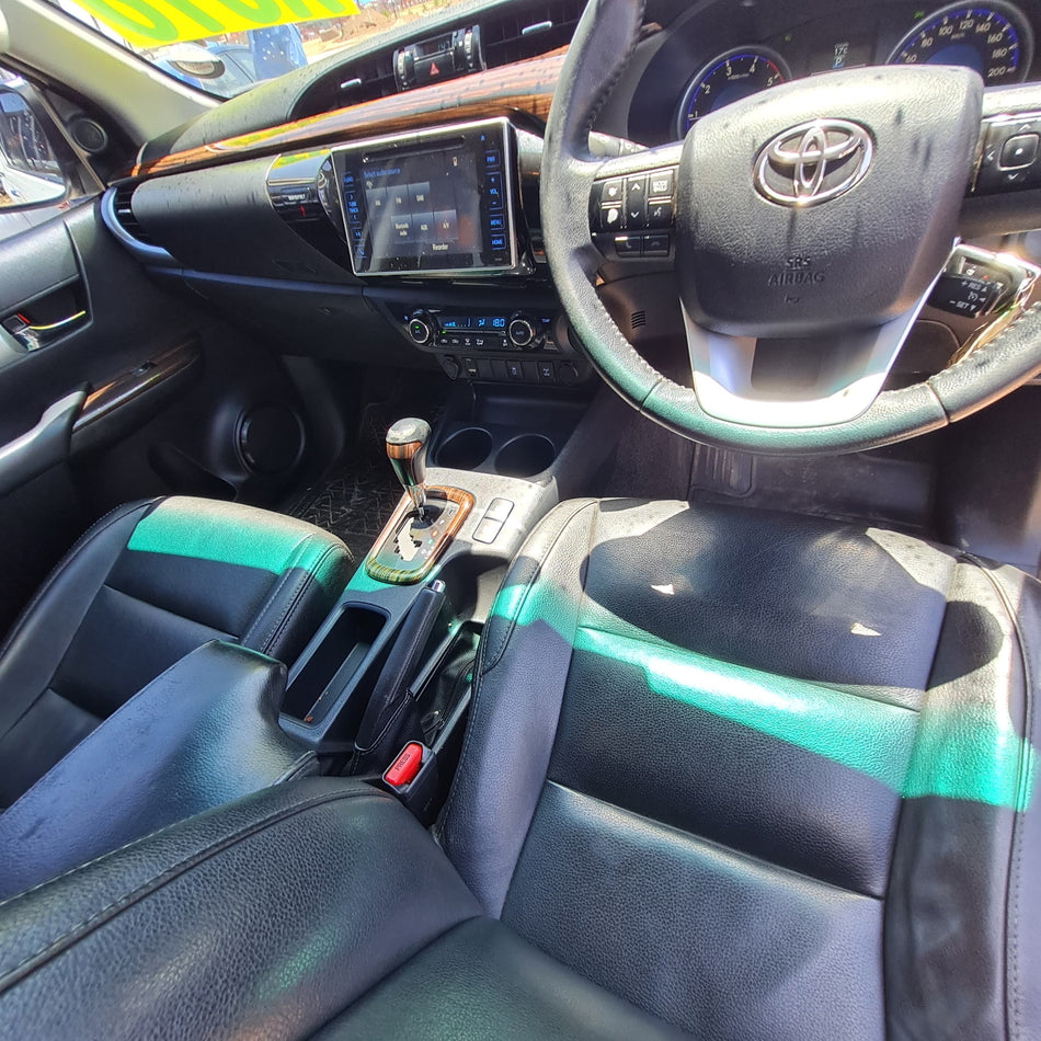 2016 Toyota Hilux 2.8 gd6 Automatic