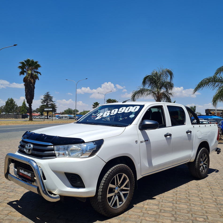 2017 Toyota Hilux 2.4gd6 4x4