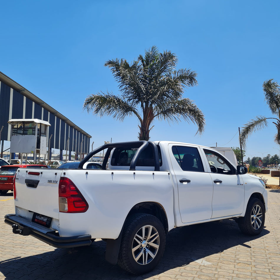 2017 Toyota Hilux 2.4gd6 4x4