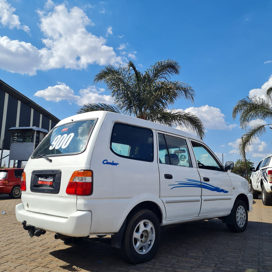 2003 Toyota Condor Diesel