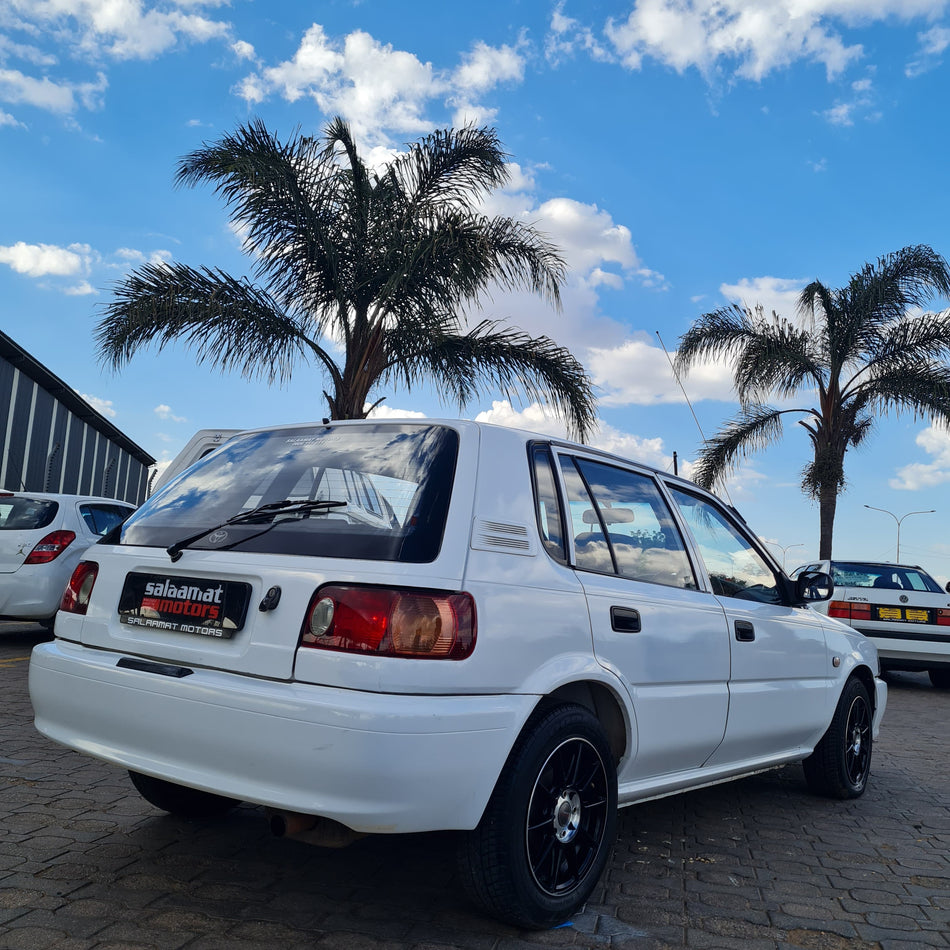 2002 Toyota Tazz 160i