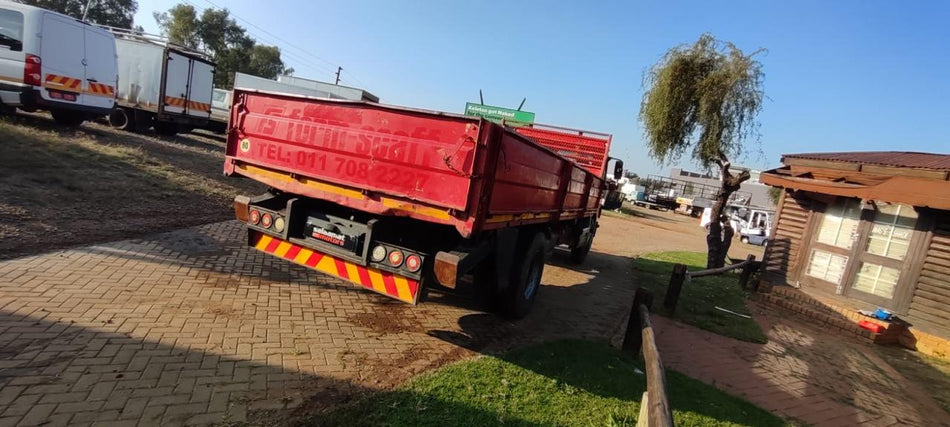 2012 Mercedes-Benz Atego 1328/48