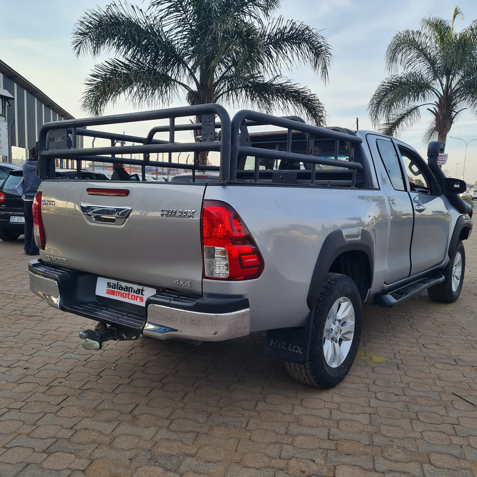 2016 Toyota Hilux 2.8Gd6 4X4 Extra Cab