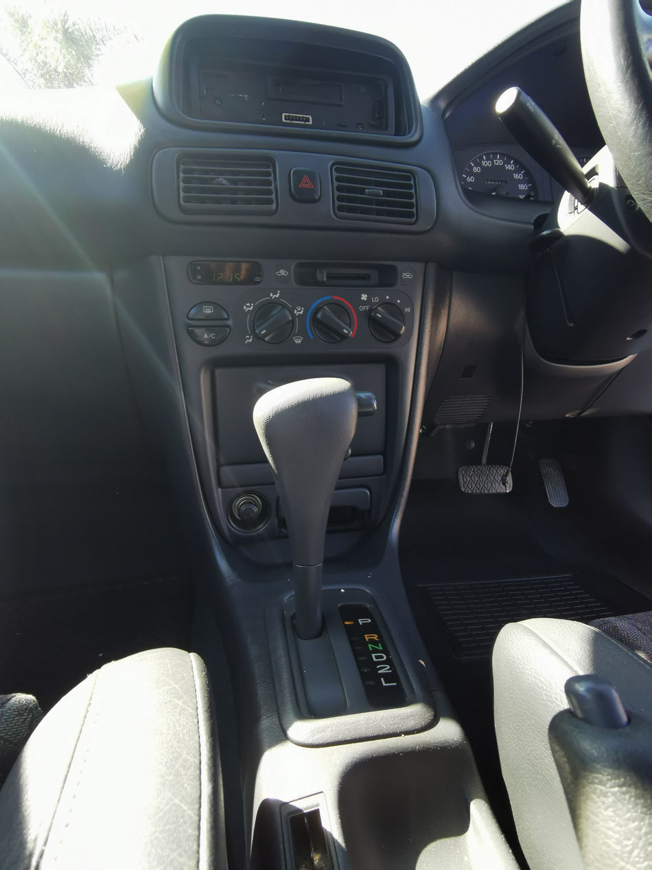 2000 Toyota Corolla 180i GLE low kms