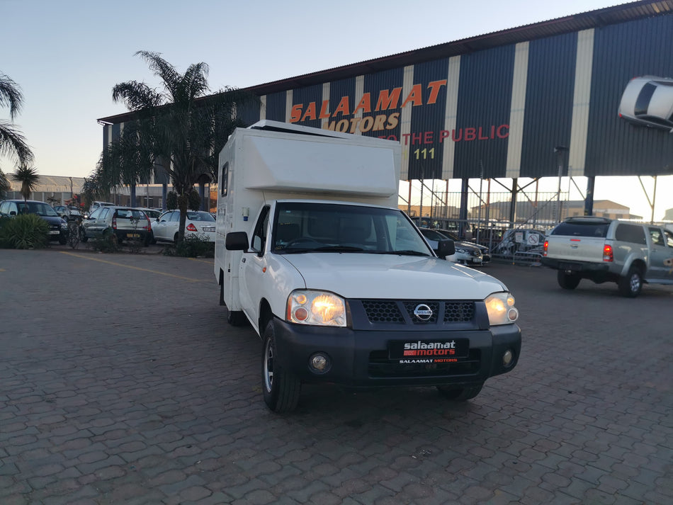 Nissan Hardbody 2.0