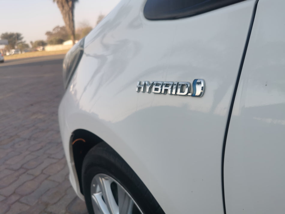 2012 Toyota Yaris 1.5Hsd XS Hybrid