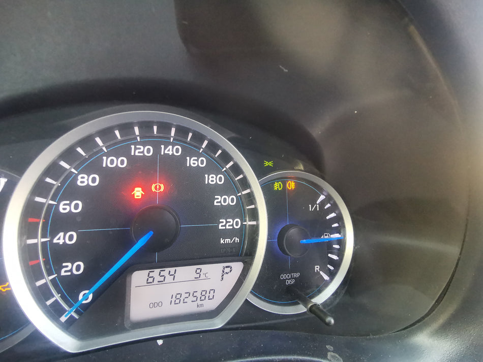 2012 Toyota Yaris 1.5Hsd XS Hybrid