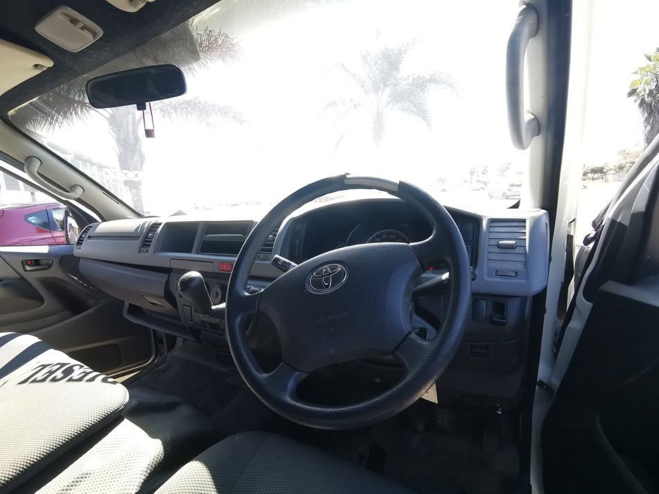 2013 Toyota Quantum P/V D4D