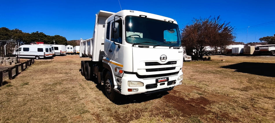 2013 UD QUON CW 26370 TIPPER