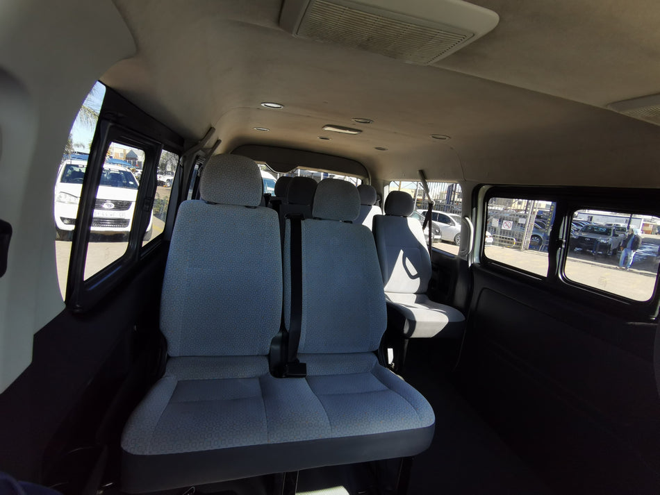 2014 Toyota Quantum GL 2.7VVTI