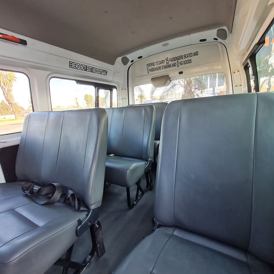 Nissan Impendulo NV350 16 seater
