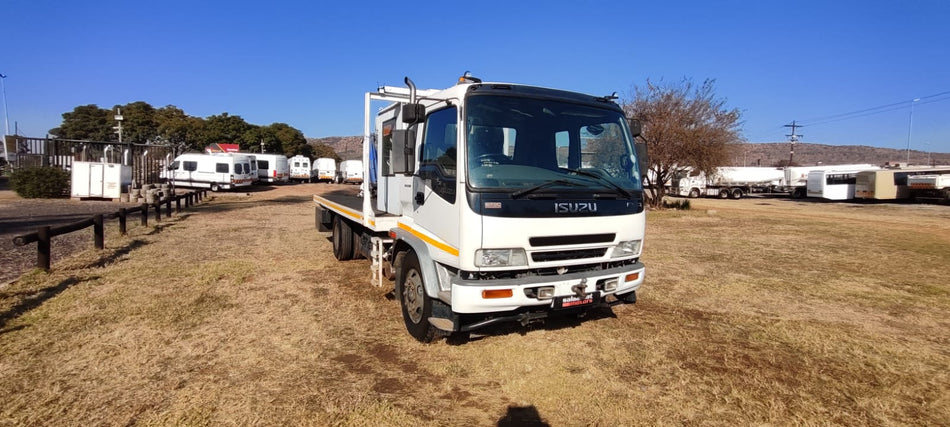 2012 ISUZU FSR 700 FLAT DECK CRANE