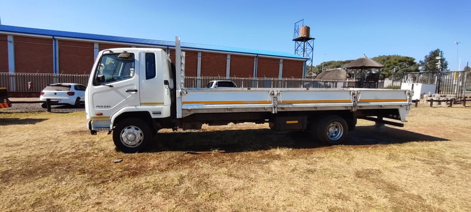 FUSO FK13-240 DROPSIDE