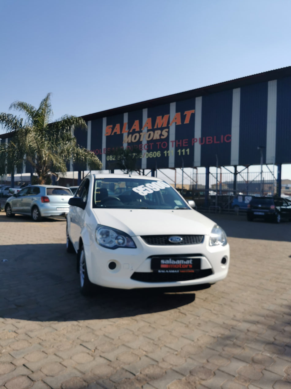 2014 Ford Ikon 1.6 low kms