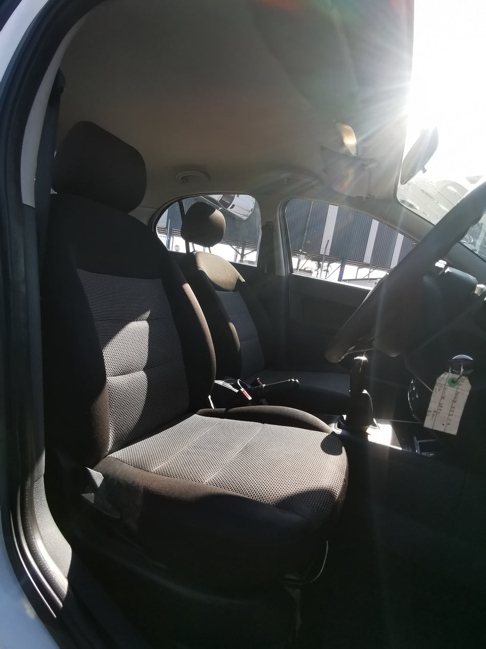 2014 Ford Ikon 1.6 low kms