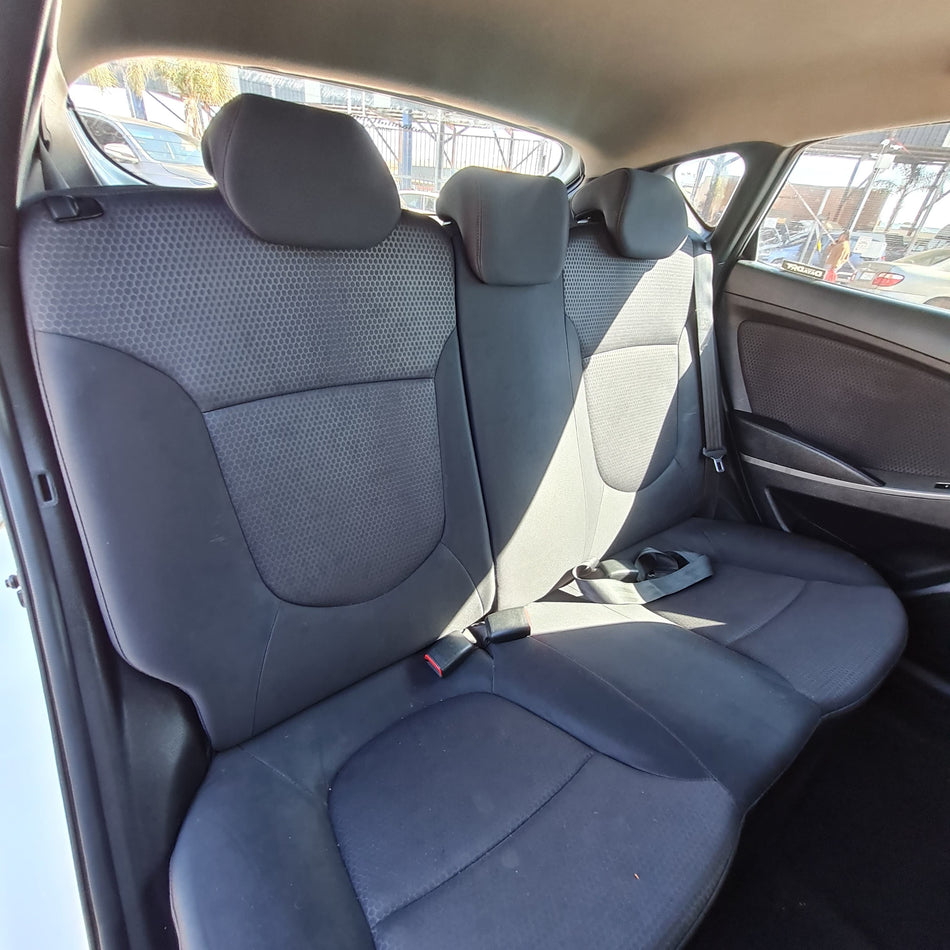 2016 Hyundai Accent  Hatch 1.6 Fluid