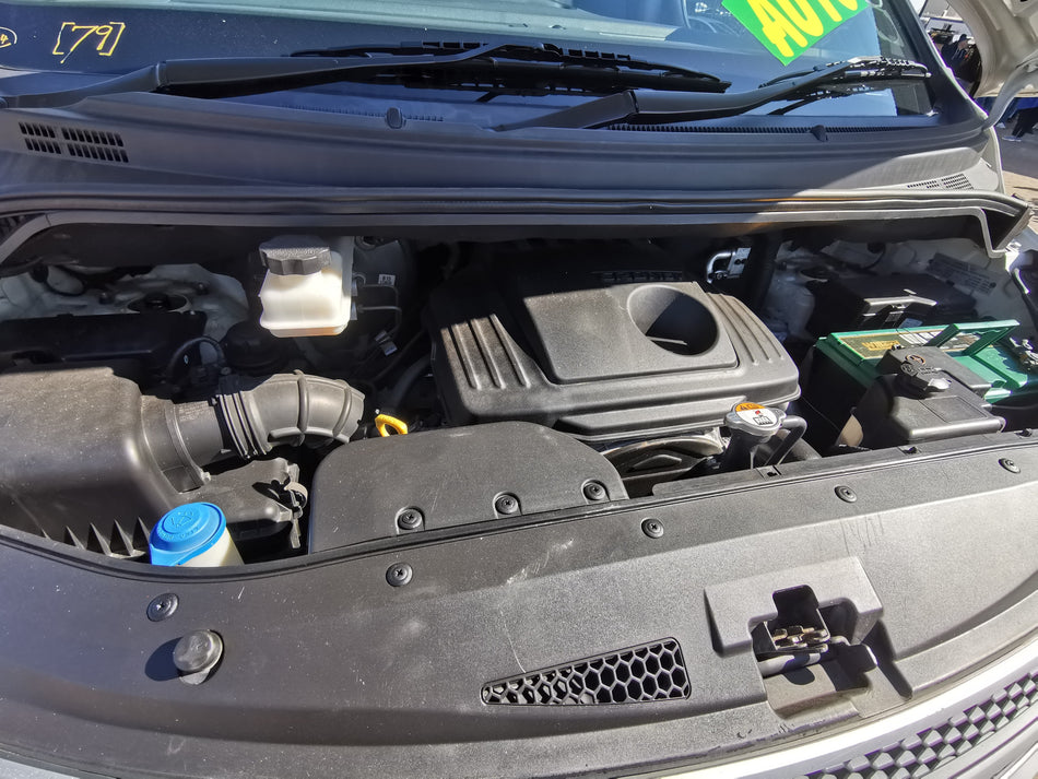 2012 Hyundai H1 Bus Panel van 2.5 diesel auto