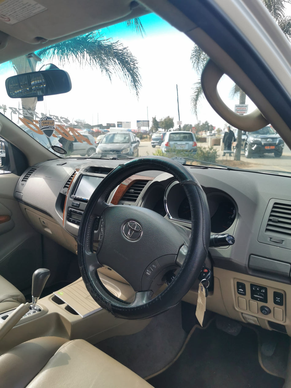 2009 Toyota Fortuner 4.0 V6 Auto