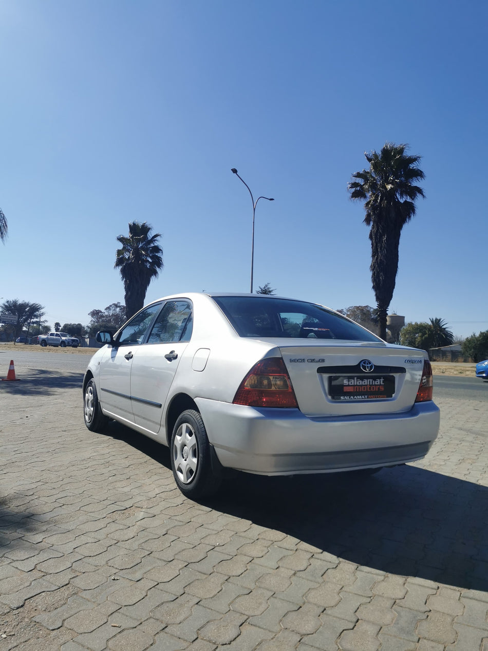 2004 Toyota Corolla 140i GLE