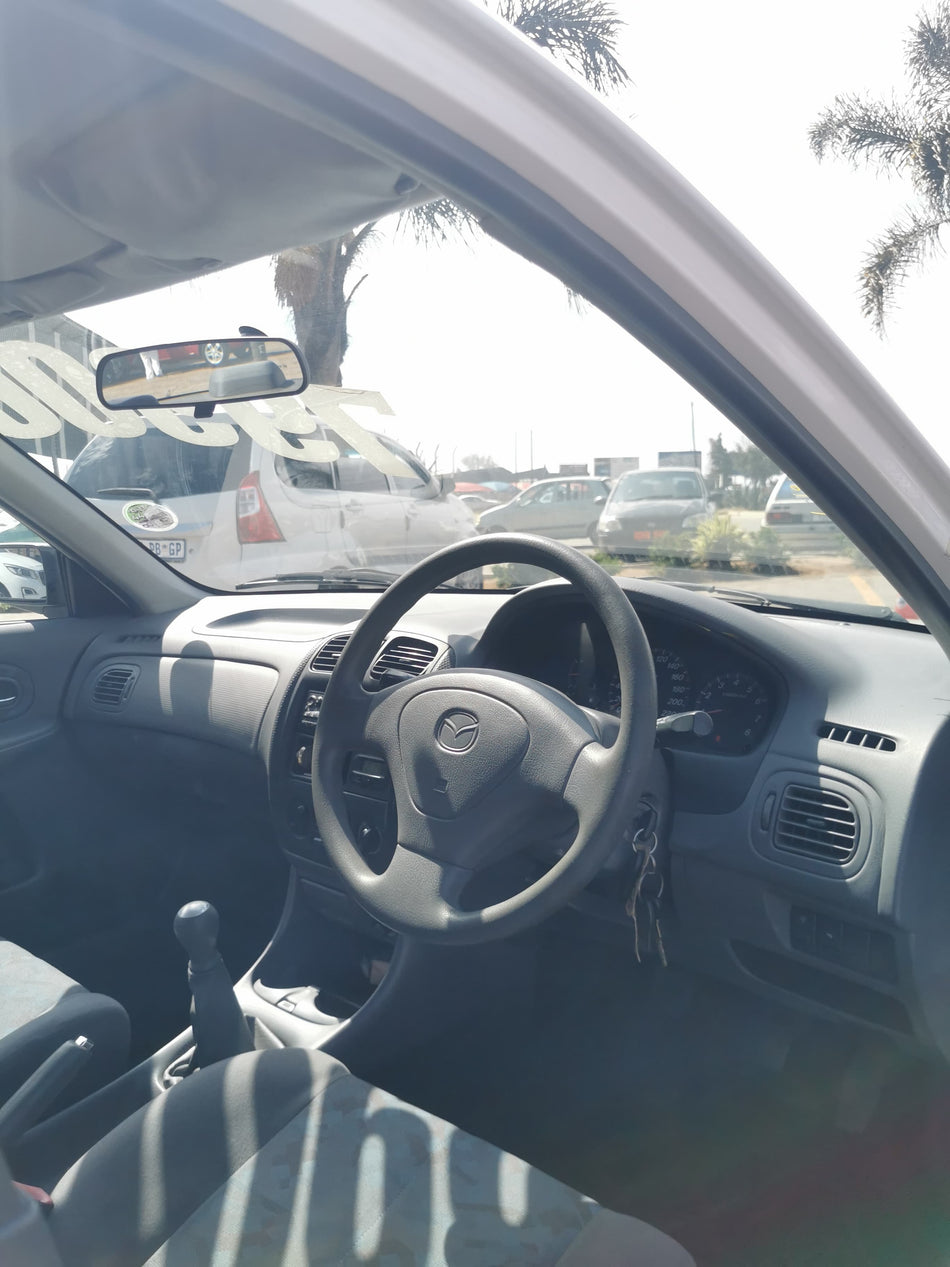 2002 Mazda Etude 160ie